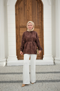 Yaprak Desen Bel Bağlamalı Gömlek Kahverengi