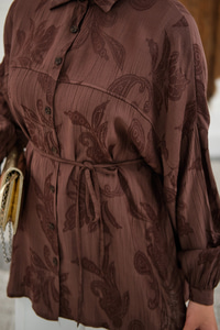 Yaprak Desen Bel Bağlamalı Gömlek Kahverengi