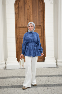 Yaprak Desen Bel Bağlamalı Gömlek Lacivert