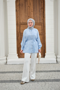 Yaprak Desen Bel Bağlamalı Gömlek Mavi