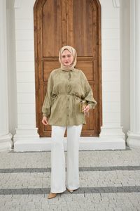 Yaprak Desen Bel Bağlamalı Gömlek Yeşil