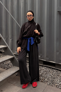 Yaprak Desen Jakar Gömlek Siyah