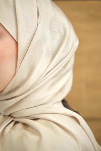 Yaprak Desen Jakar Şal Taş