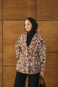 Yaprak Desen Şal Yaka Biyeli Ceket Ekru