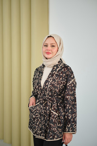 Yaprak Desen Şal Yaka Biyeli Ceket Füme