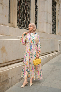 Yaprak Desenli Elbise Krem