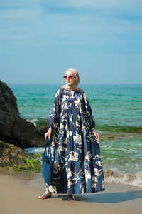 Yaprak Desenli Elbise Lacivert