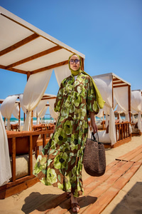 Yaprak Desenli Elbise Yeşil