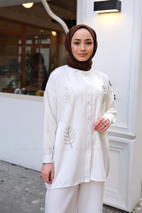 YAPRAK ISLEMELI KETEN GOMLEK TAS