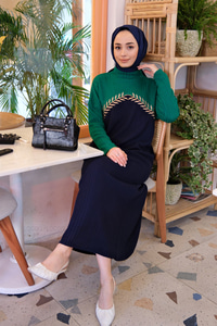 YAPRAK NAKISLI TRİKO ELBISE YESIL-LACIVERT