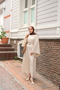 Yarasa Kol Bel Bağlamalı Elbise Bej