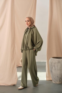 Yarasa Kol Volanlı Takım Haki Yeşil