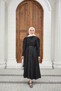 Yarım Düğmeli Yaka Bağlamalı Kemerli Balon Kol Elbise Siyah