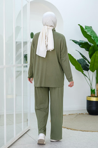 Yarım Fermuarlı İkili Takım Fıstık Yeşil