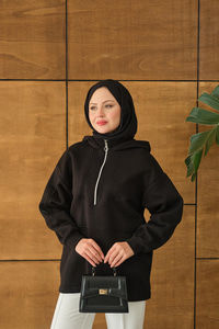 Yarım Fermuarlı Kapüşonlu Sweat Siyah