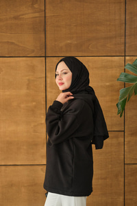 Yarım Fermuarlı Kapüşonlu Sweat Siyah