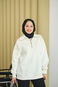 Yarım Fermuarlı Sweat Ekru