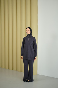 Yarım Fermuarlı Taşlı Takım Füme