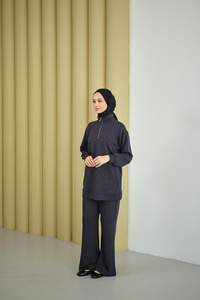 Yarım Fermuarlı Taşlı Takım Füme