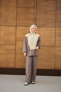 Yarım Fermuarlı Tek Cepli Pantolonlu Takım Krem