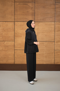 Yarım Fermuarlı Tek Cepli Pantolonlu Takım Siyah