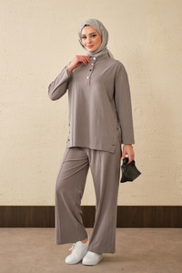 Yarım Kapama Düğme Detaylı Takım Gri