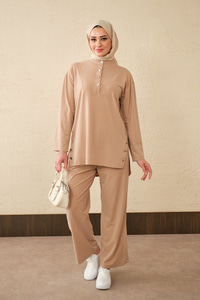 Yarım Kapama Düğme Detaylı Takım Vizon