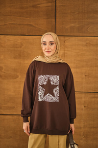 Yıldız Baskılı Sweatshirt Kahverengi