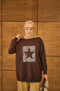 Yıldız Baskılı Sweatshirt Kahverengi