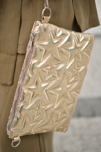 Yıldız Desenli Parlak Clutch Çanta Sarı
