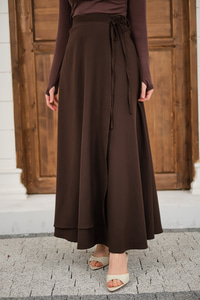 Yırtmaç Detay Kurdeleli Etek Kahverengi