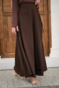 Yırtmaç Detay Kurdeleli Etek Kahverengi