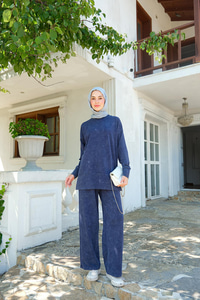 Yırtmaç Detay Yıkama Takım Lacivert