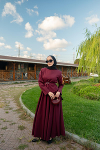 Yırtmaç Detaylı Takım Bordo