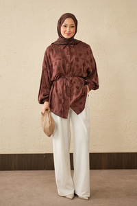 Yonca Desen Saten Bel Bağlamalı Gömlek Bordo
