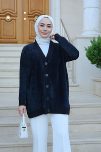 Yumuşak Dokulu Düğmeli Hırka Siyah