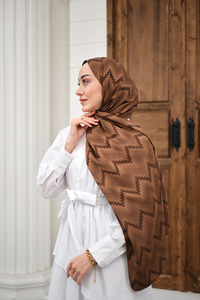 Zikzak Desen Şal Kahverengi