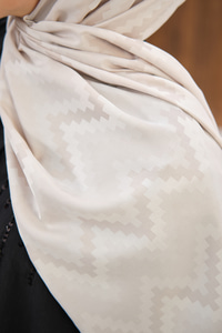 Zikzak Desen Şal Krem