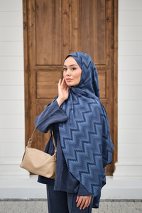 Zikzak Desen Şal Lacivert