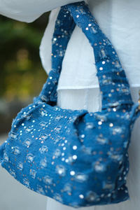 Zincir Askılı Çanta Kot Mavi