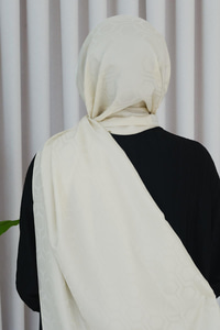 Zincir Desen Jakar Şal Ekru