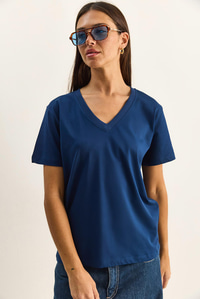 %100 Organik Pamuk Derin V Yakalı Comfort Fit T-Shirt 60602066 - Lacivert T-SHİRT modelleri