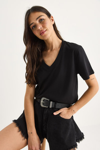 %100 Organik Pamuk Derin V Yakalı Comfort Fit T-Shirt 60602066 - Siyah T-SHİRT modelleri