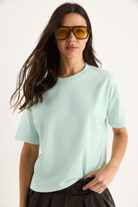%100 Organik Pamuk Relaxed Fit Yırtmaçlı Yuvarlak Yakalı T-Shirt 60602050 - Mint Yeşili