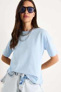%100 Organik Pamuk Relaxed Fit Yırtmaçlı Yuvarlak Yakalı T-Shirt 60602050 - Mavi