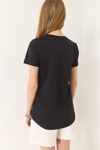 %100 Organik Pamuklu Comfort Fit Arkası Uzun Basic T-shirt 60602049 - Siyah