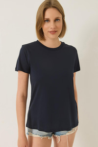 %100 Organik Pamuklu Comfort Fit Arkası Uzun Basic T-shirt 60602049 - Lacivert