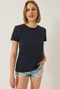 %100 Organik Pamuklu Comfort Fit Arkası Uzun Basic T-shirt 60602049 - Lacivert