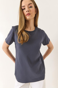 %100 Organik Pamuklu Comfort Fit Arkası Uzun Basic T-shirt 60602049 - Antrasit
