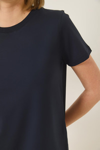 %100 Organik Pamuklu Comfort Fit Arkası Uzun Basic T-shirt 60602049 - Lacivert